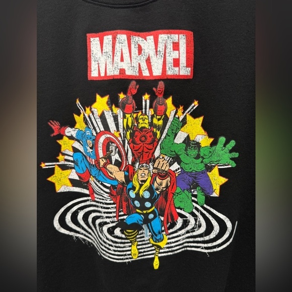 Women’s Marvel‎ Crew Neck Sweatshirt - Picture 3 of 8